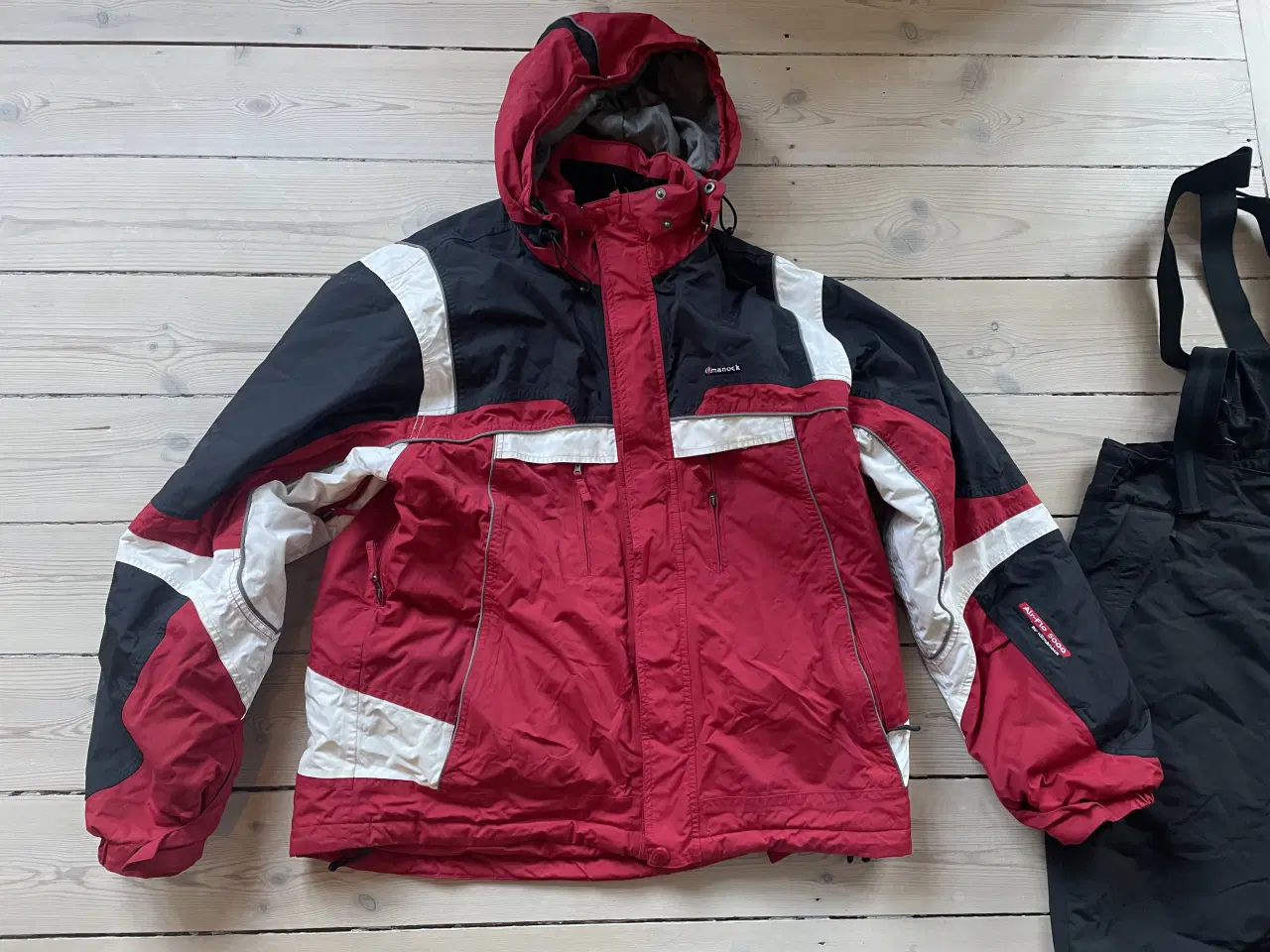 Billede 4 - Skitøj jakke bukser hjelm handsker briller