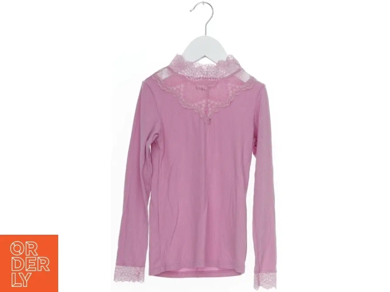 Billede 1 - Langærmet bluse med blonde fra VRS (str. 128)