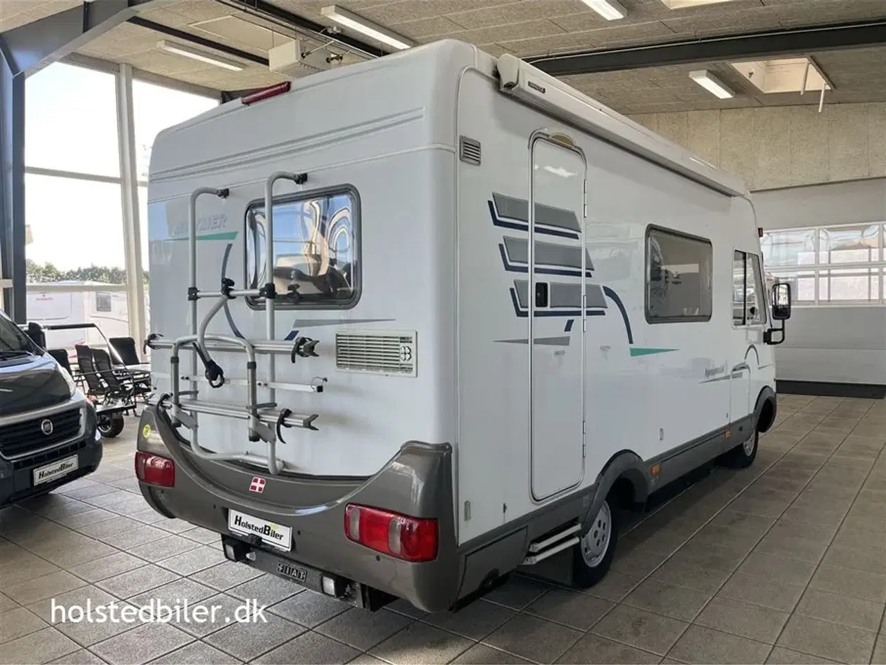 Billede 4 - 2001 - Hymer B Klasse 544   6 seler - engros til cvr nummer
