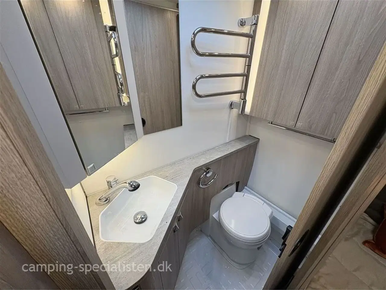 Billede 14 - 2022 - Kabe Imperial 560   Kabe Imperial 560 XL 2022 - Se den nu hos Camping-Specialisten.dk