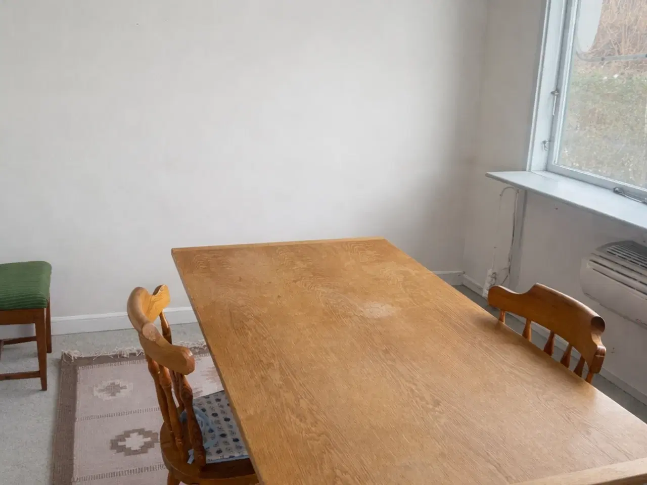 Billede 1 - Spisebord rektangulært træ naturfarvet