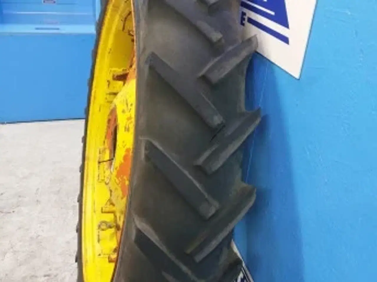 Billede 2 - 48" 11.2-48