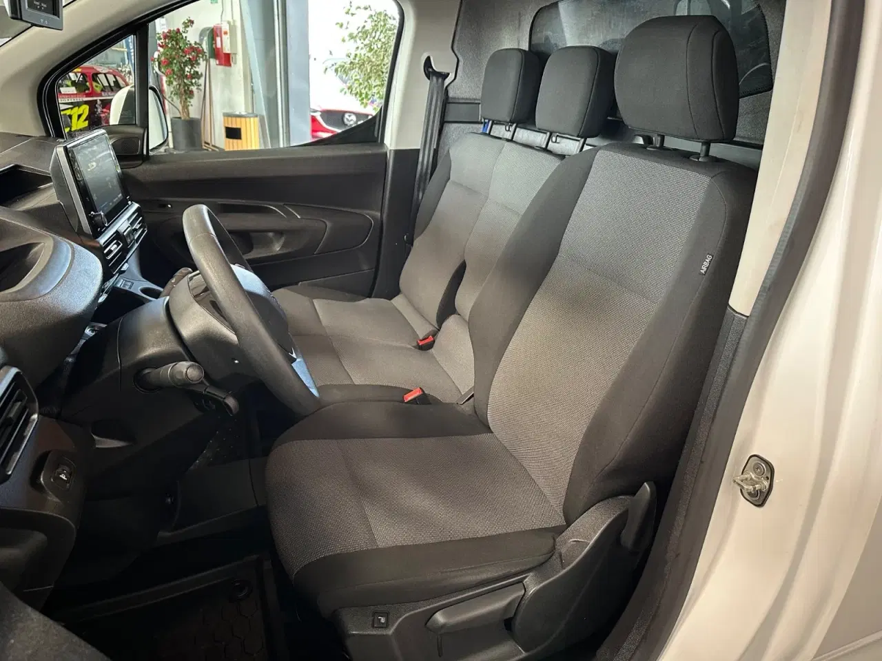 Billede 6 - Peugeot Partner 1,5 BlueHDi 130 L1V1 Ultimate Van