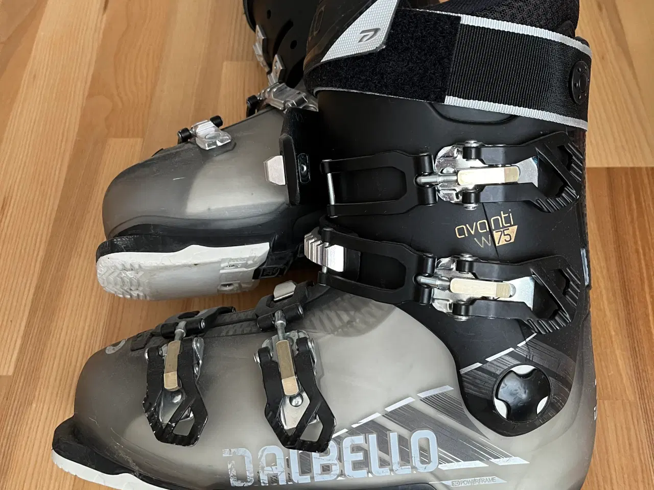 Billede 1 - Super flotte skistøvler