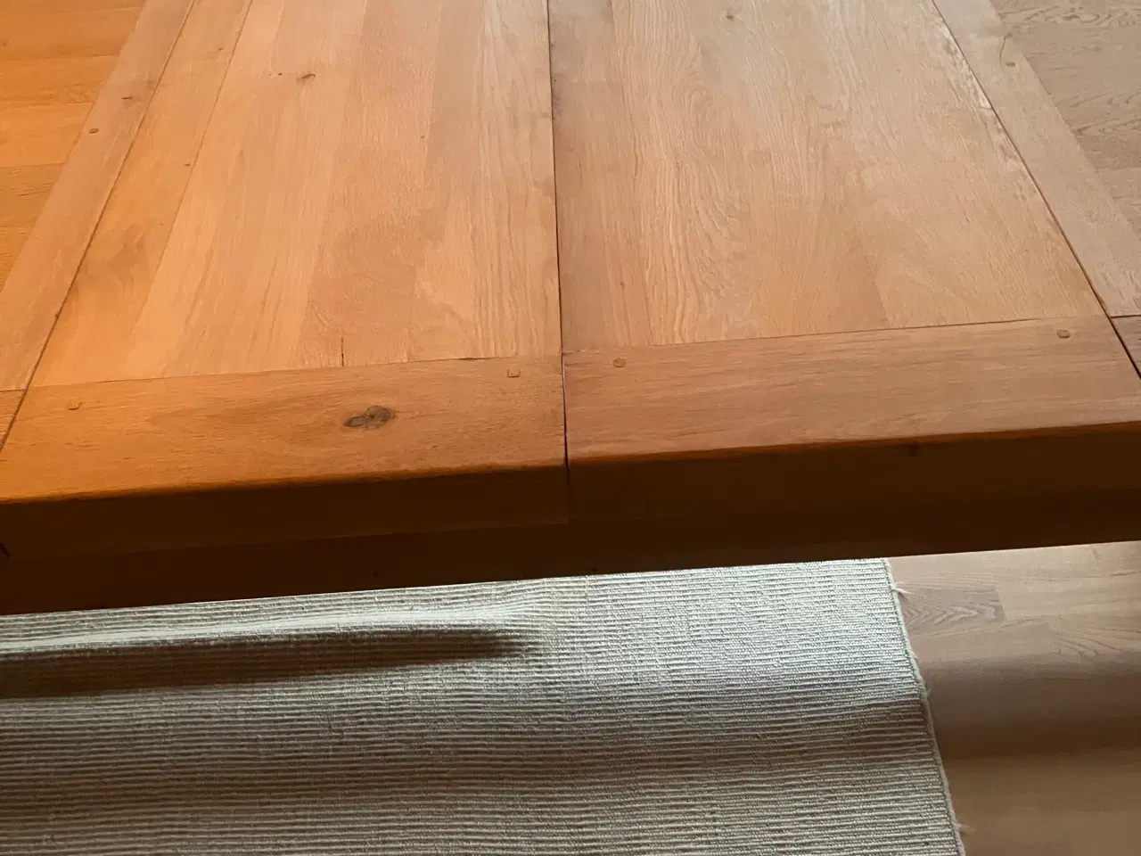 Billede 3 - Håndlavet fransk egetræsspisebord