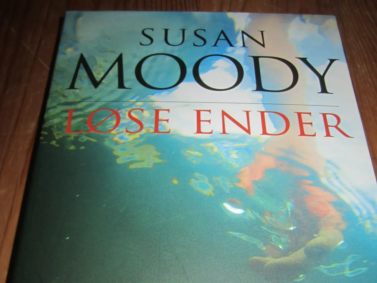 Billede 1 - SUSAN MOODY. Løse Ender. LYDBOG.