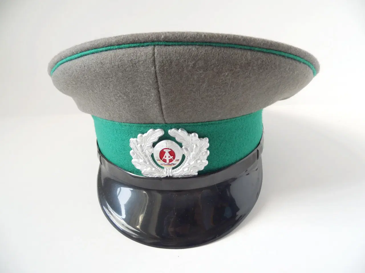 Billede 1 - DDR NVA grænsevagt kasket str. 55
