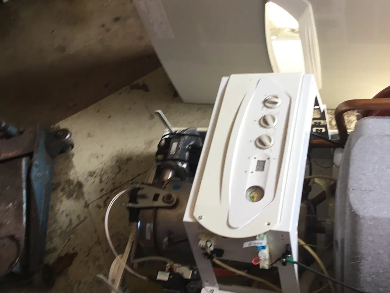 Billede 2 - Geminox gasfyr. Med rimelig ny kedel exspansionbeh