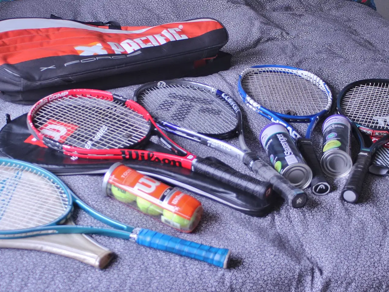 Billede 1 - Tennis Ketchere, taske og bolde.