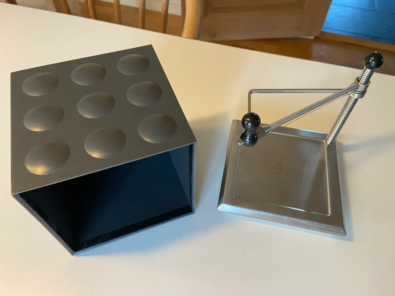 Billede 4 - Osteklokke / osteskærer fra PEJ/Nuance m. koksrgrå