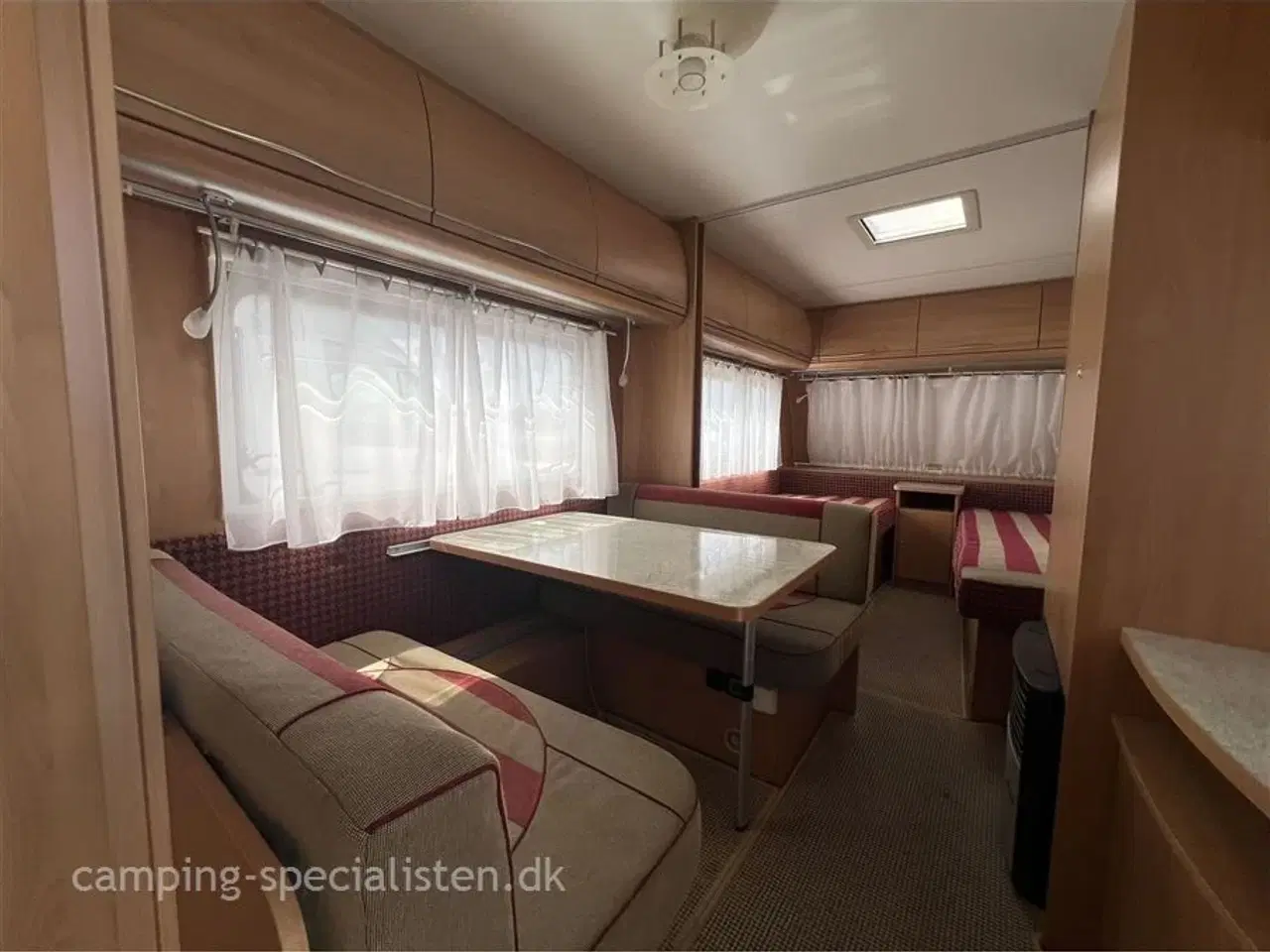 Billede 5 - 2005 - Bürstner Ventana 470 TL   Bürstner Ventana 470 TL 2005 - Se den nu hos Camping-Specialisten.dk