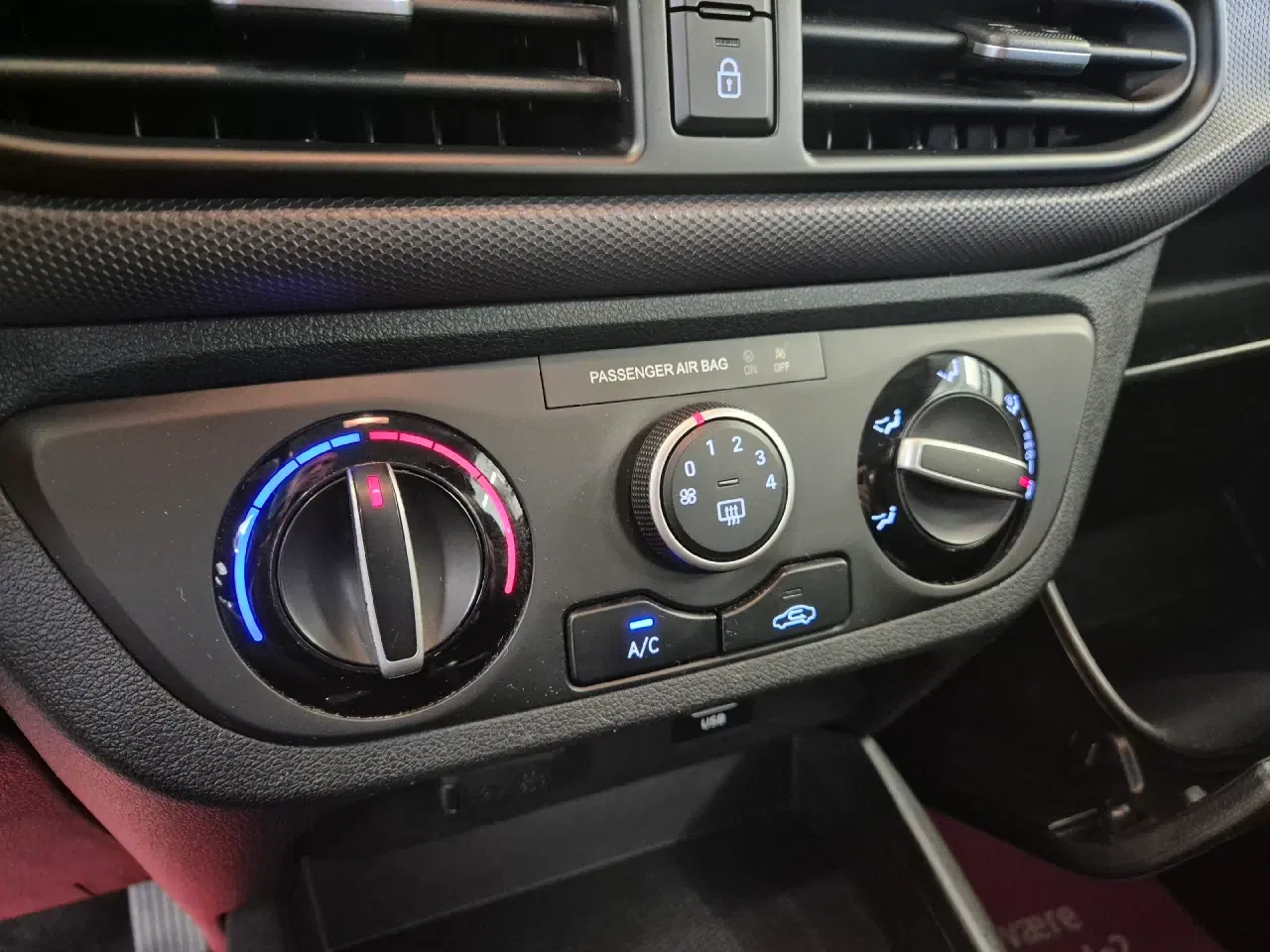 Billede 10 - Hyundai i10 1,0 Essential 67HK 5d