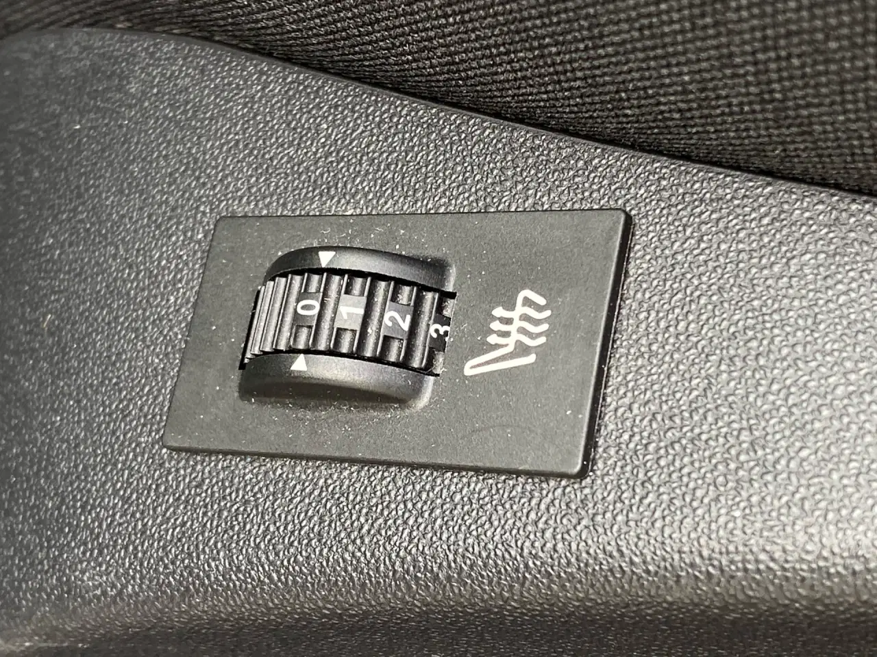 Billede 19 - Peugeot 2008 1,2 e-Vti Active Connect 82HK