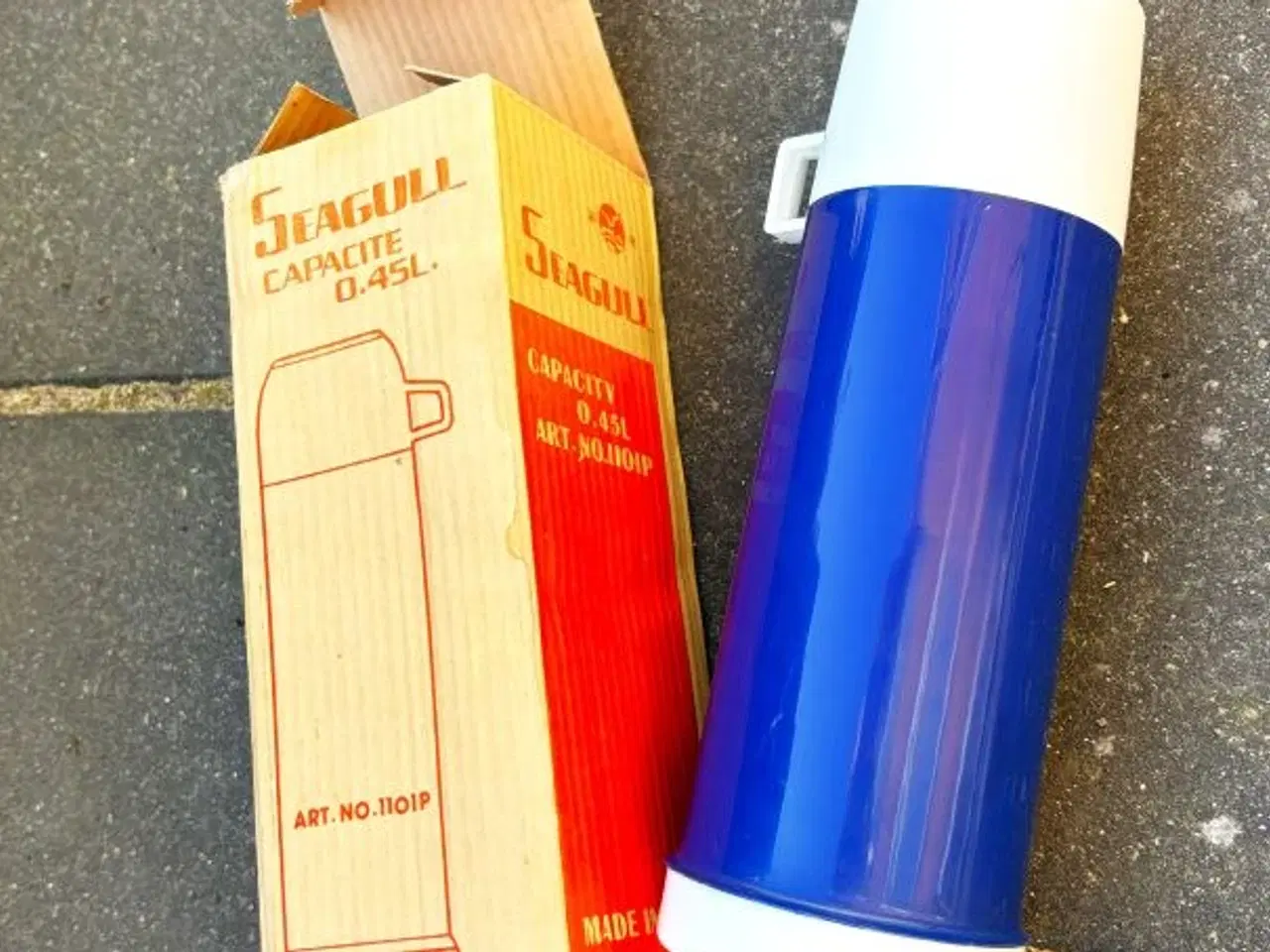 Billede 2 - Ubrugt, blå termokande med kop