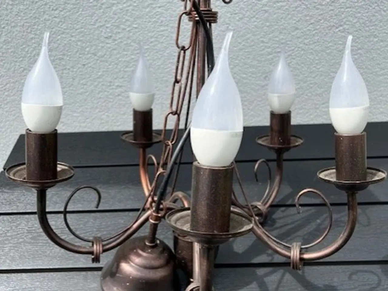 Billede 1 - Pæn gammel lampe med 5 arme, med rondel