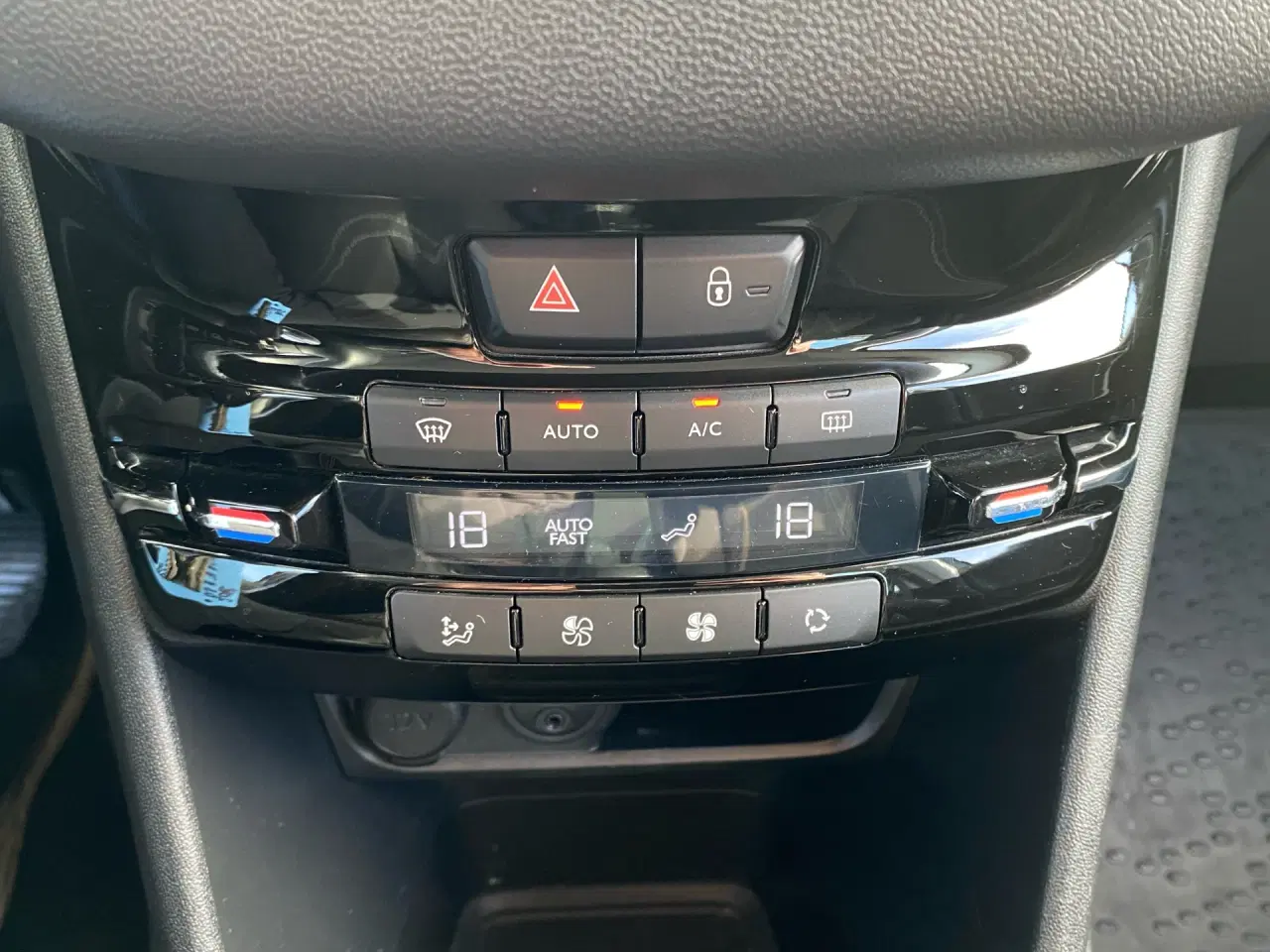 Billede 14 - Peugeot 208 1,2 VTi Active 82HK 5d