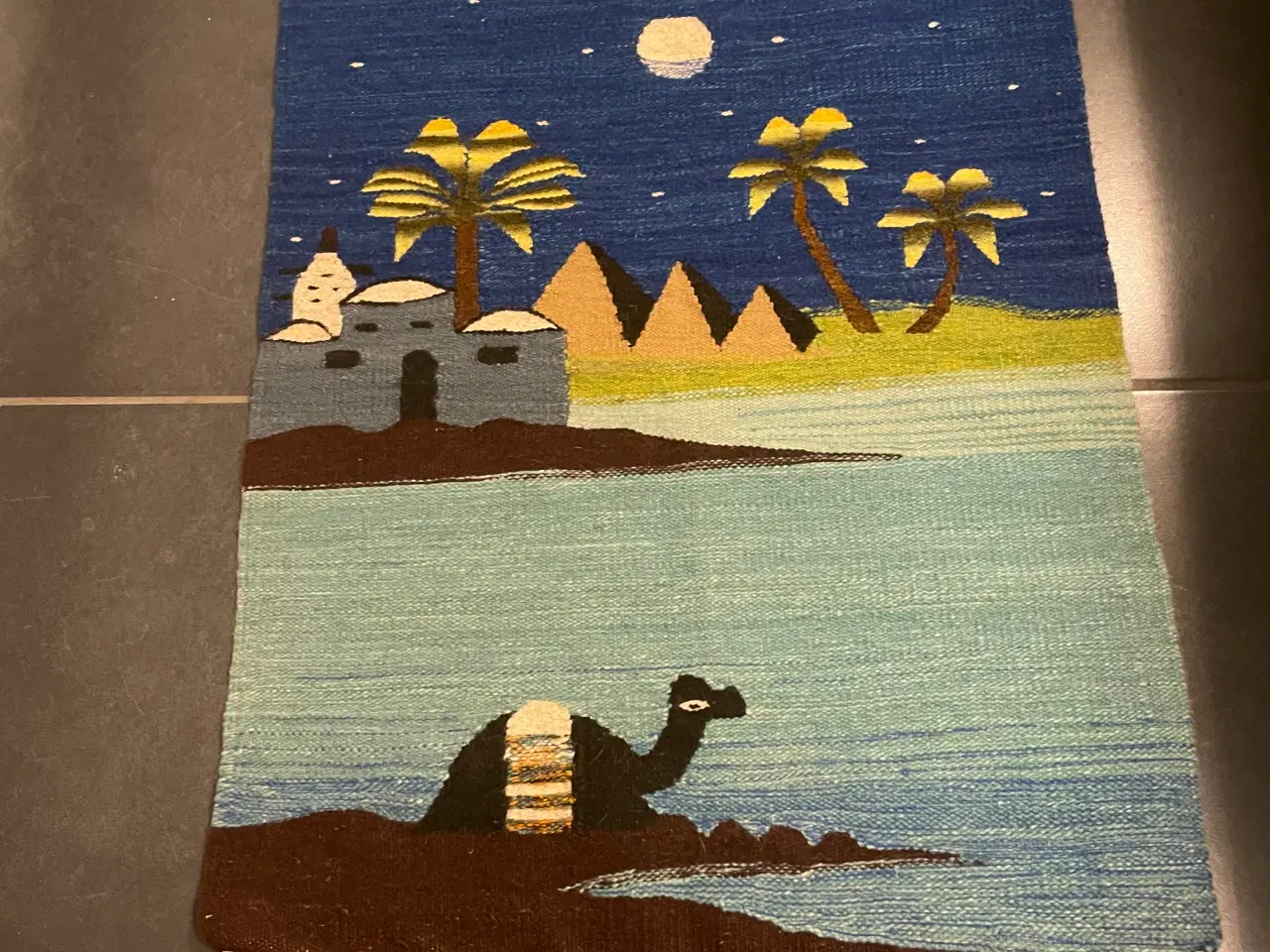 Billede 1 - Vægtæppe ,vævet -uld