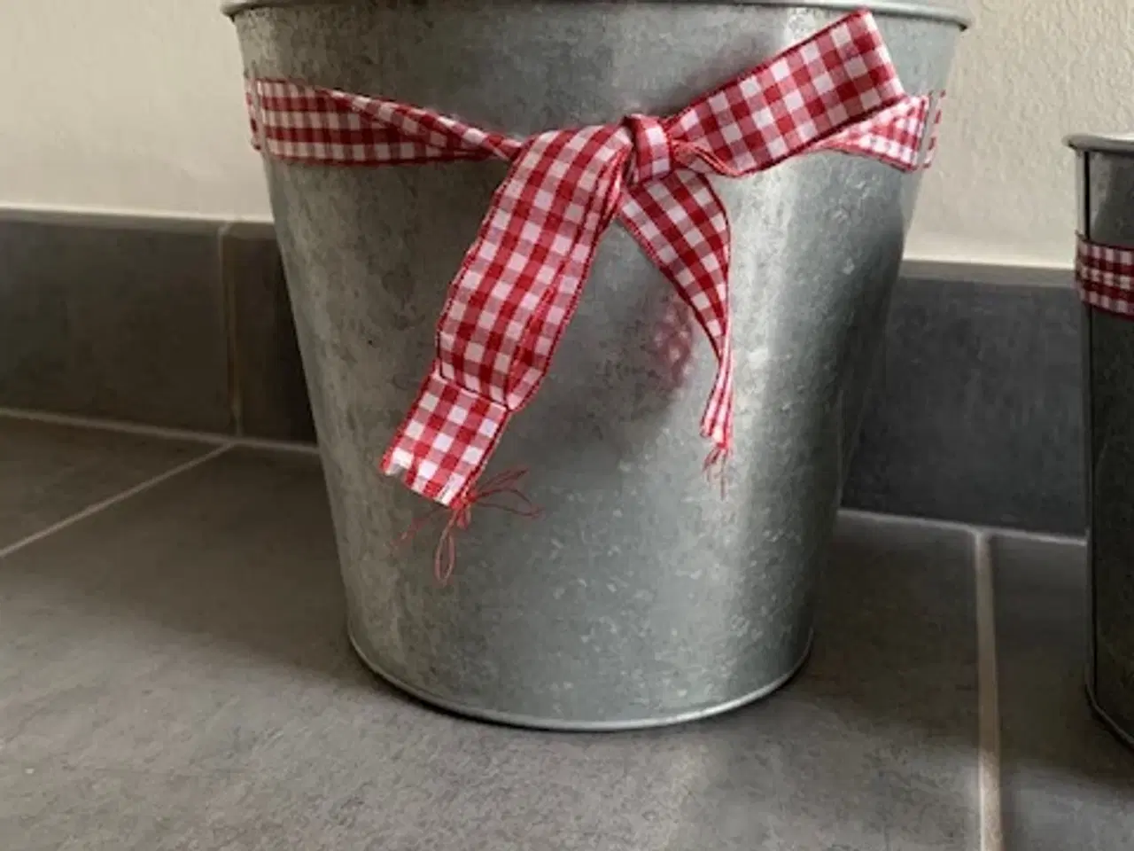 Billede 3 - Zink urtepotteskjulere / spande - 3 stk. NYE