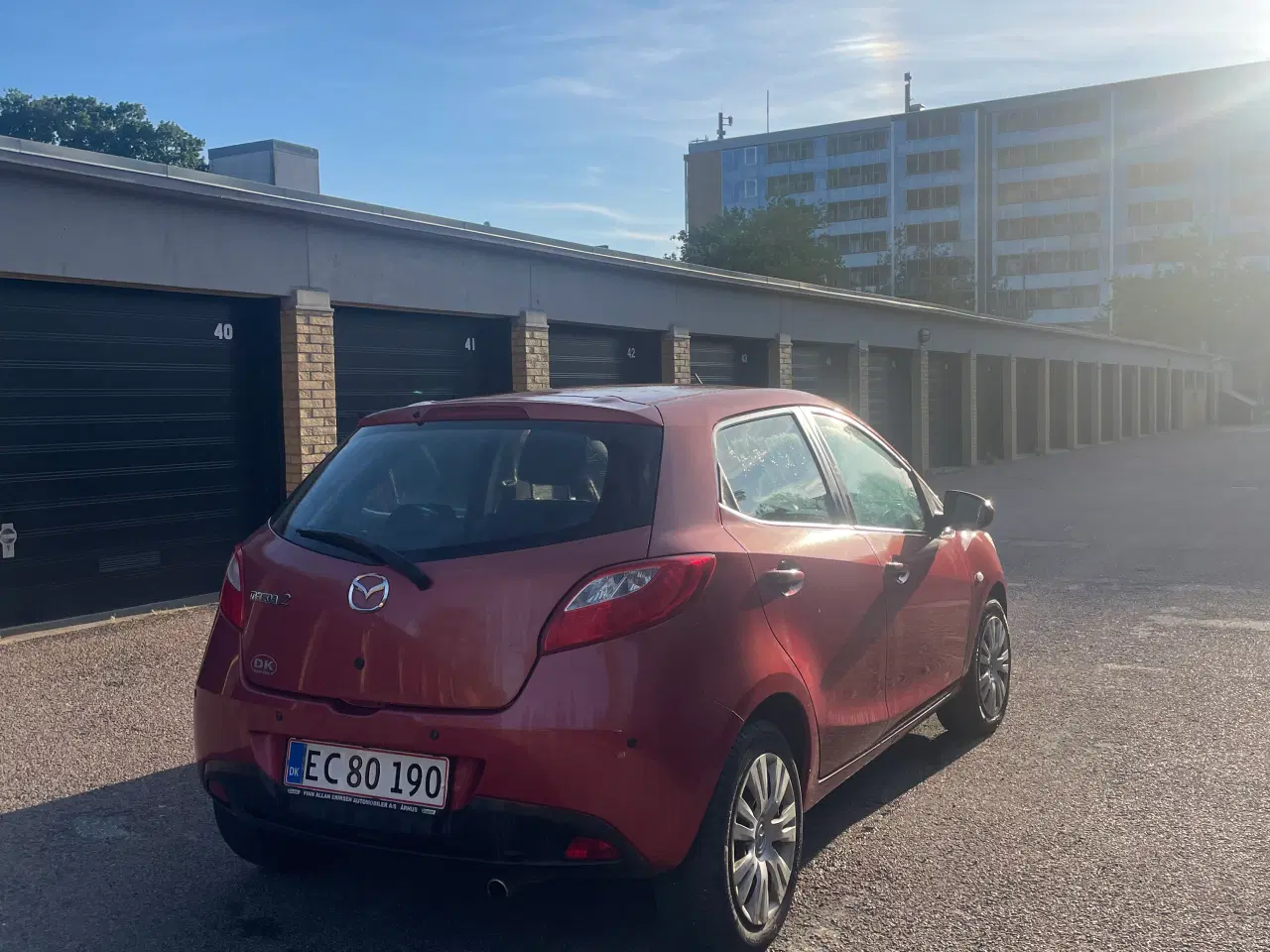 Billede 4 - NYSYNET Mazda 2 1,3 5d Benzin