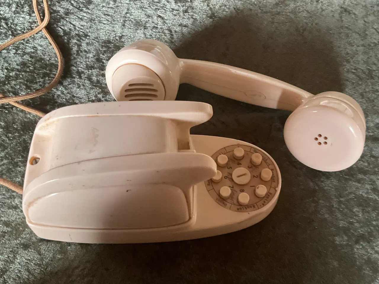 Billede 2 - Telefon, retro LM, meget sjælden