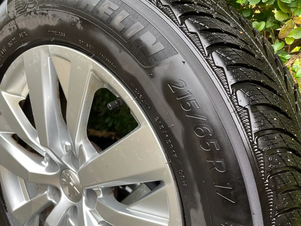 Billede 2 - 4 vinterdæk med originale fælge