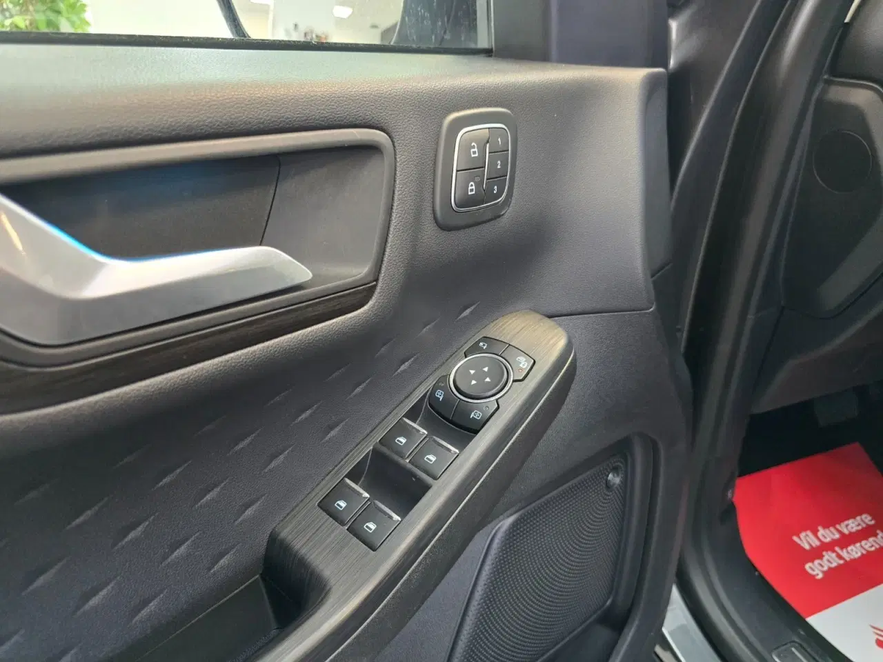 Billede 9 - Ford Kuga 2,5 HEV Vignale CVT