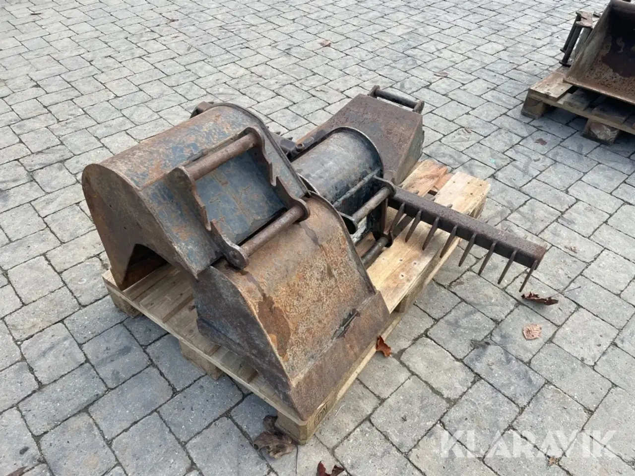 Billede 2 - Skovle - Stenrive 4 styk