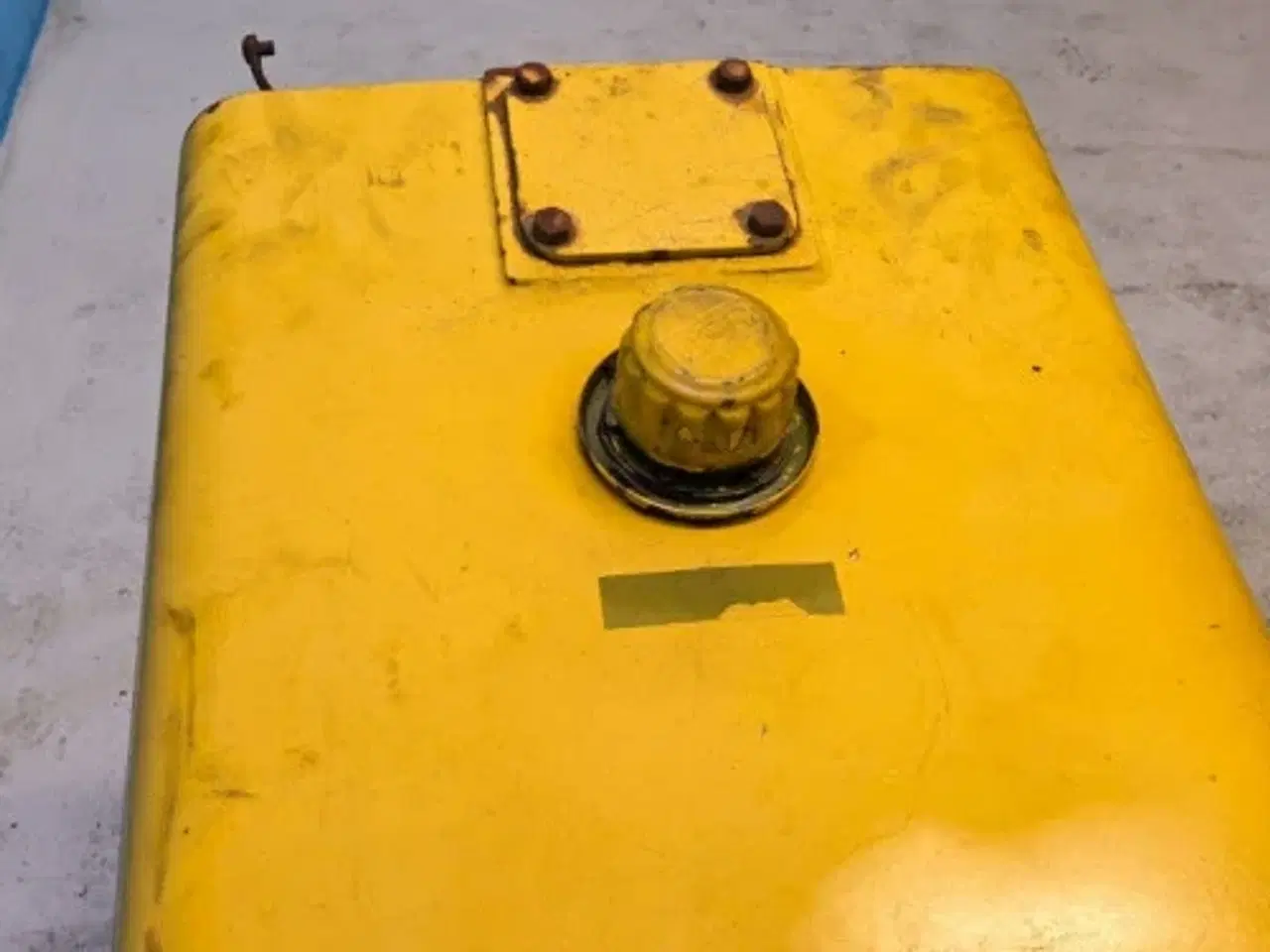 Billede 19 - Hydrema 807 Hydrauliktank 335200