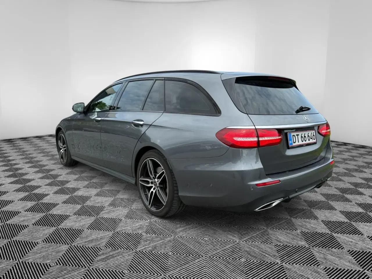 Billede 7 - Mercedes E350 d 3,0 AMG Line stc. aut. 4Matic