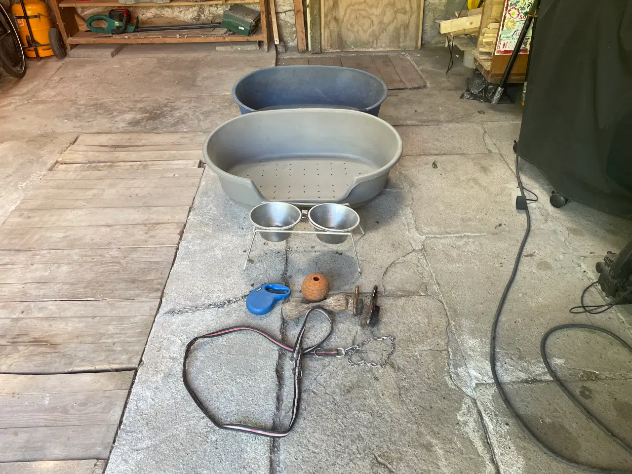 Billede 3 - Rekvisitter til hund sælgeS