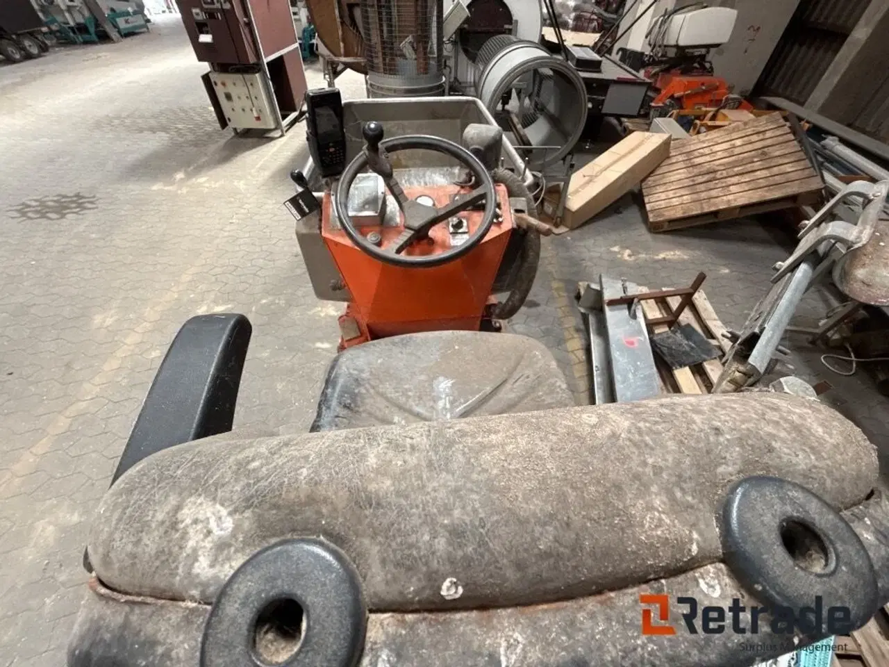 Billede 4 - - - - Maach Technic R2 580