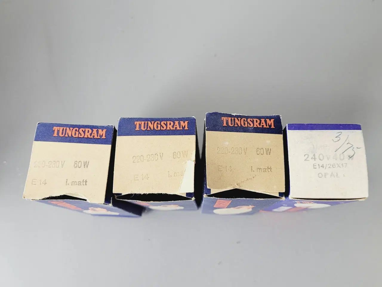 Billede 2 - ⭐️: 4 stk. Vintage Tungsram kertepærer – 60W & 40W