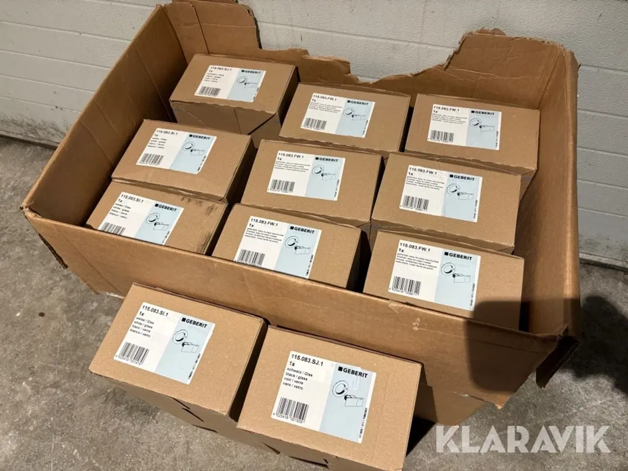 Billede 4 - Trykknap til toiletskyl Geberit stål, hvid og sort glas, 11 styk