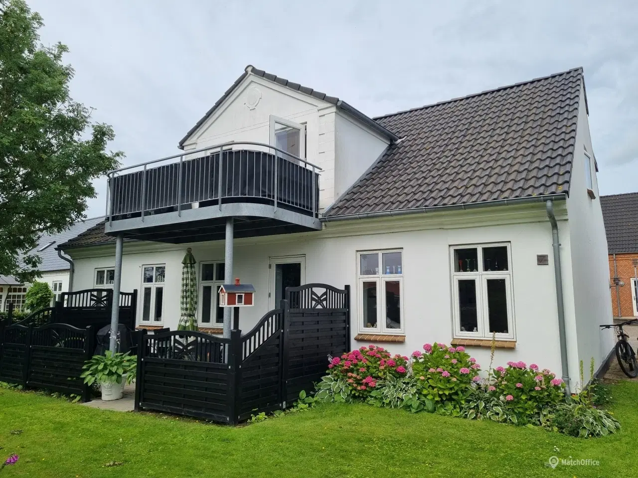 Billede 1 - Investeringsejendomme - 14 boliglejemål - 1. års forrentning 6.57%