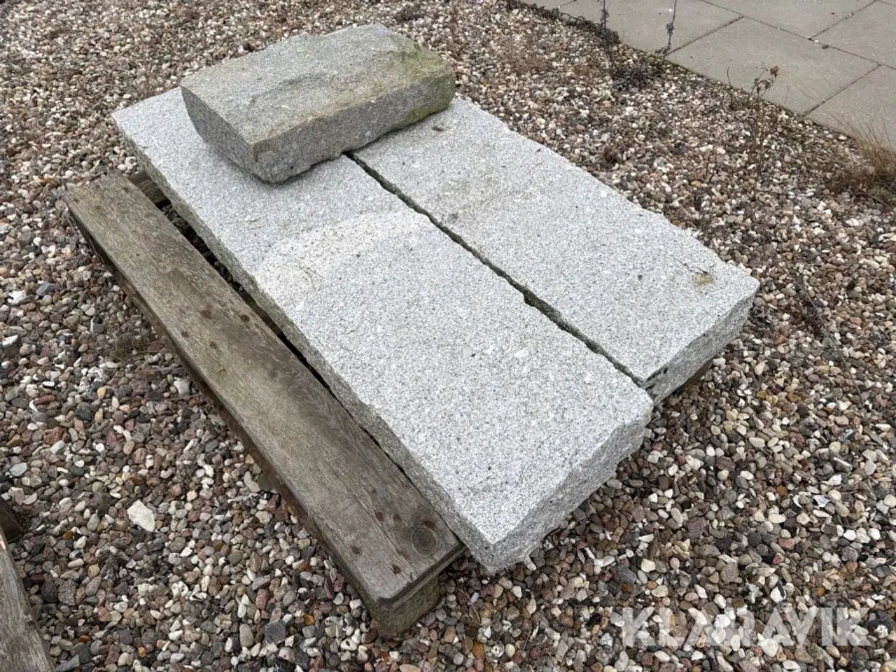 Billede 9 - Kantsten granit 9 styk.