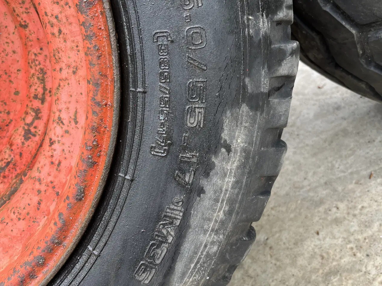 Billede 1 - 385-70R17