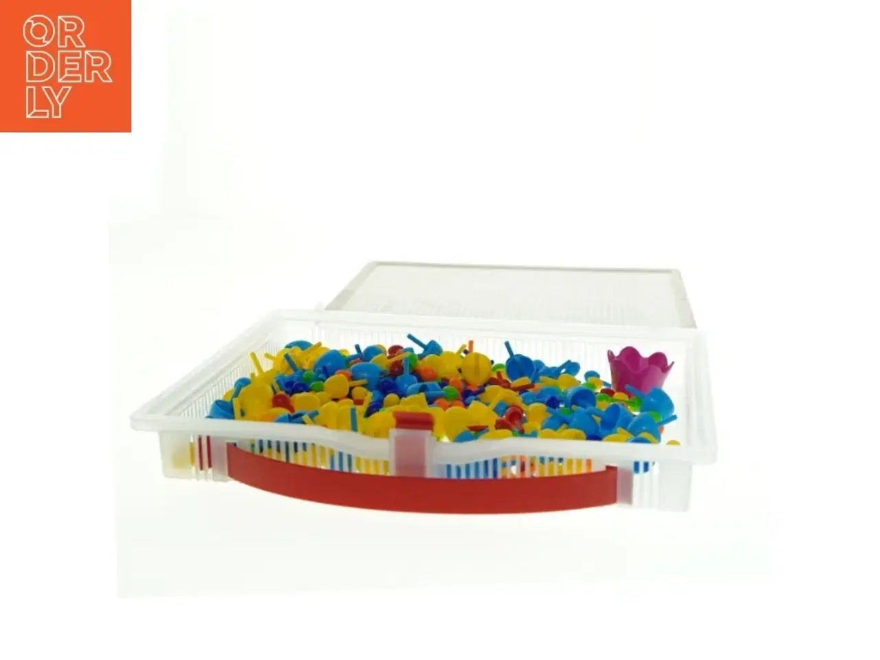 Billede 2 - Perler i æske (str. 27 x 21 cm)