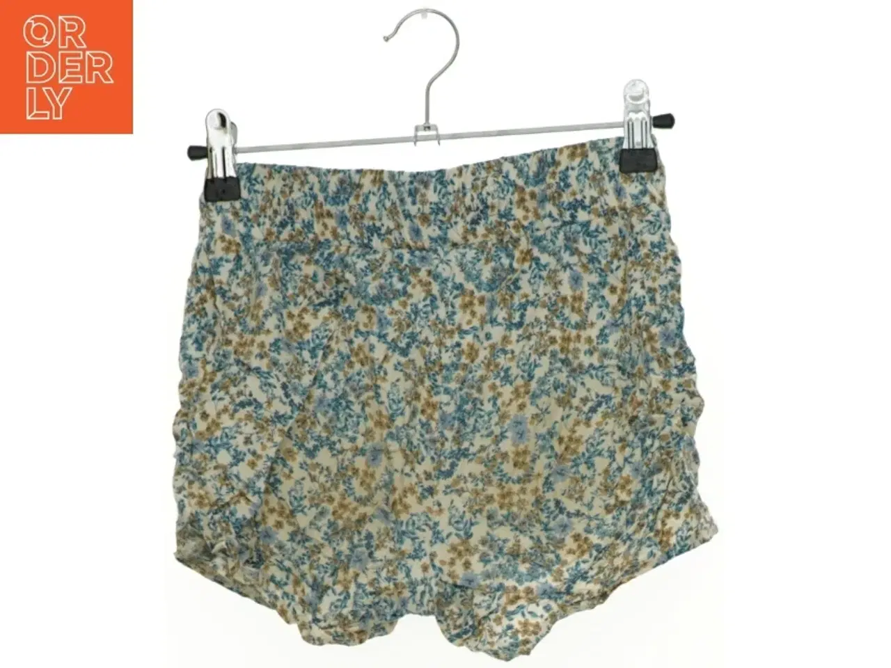 Billede 2 - Shorts fra Sofie Schnoor (str. 140 cm)