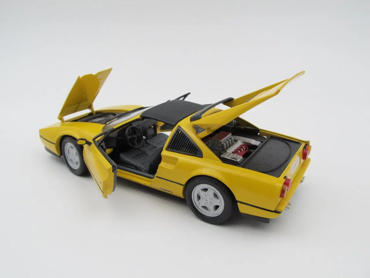 Billede 4 - 1985 Ferrari 328 GTS 3,2 l. V8 - 1:18  