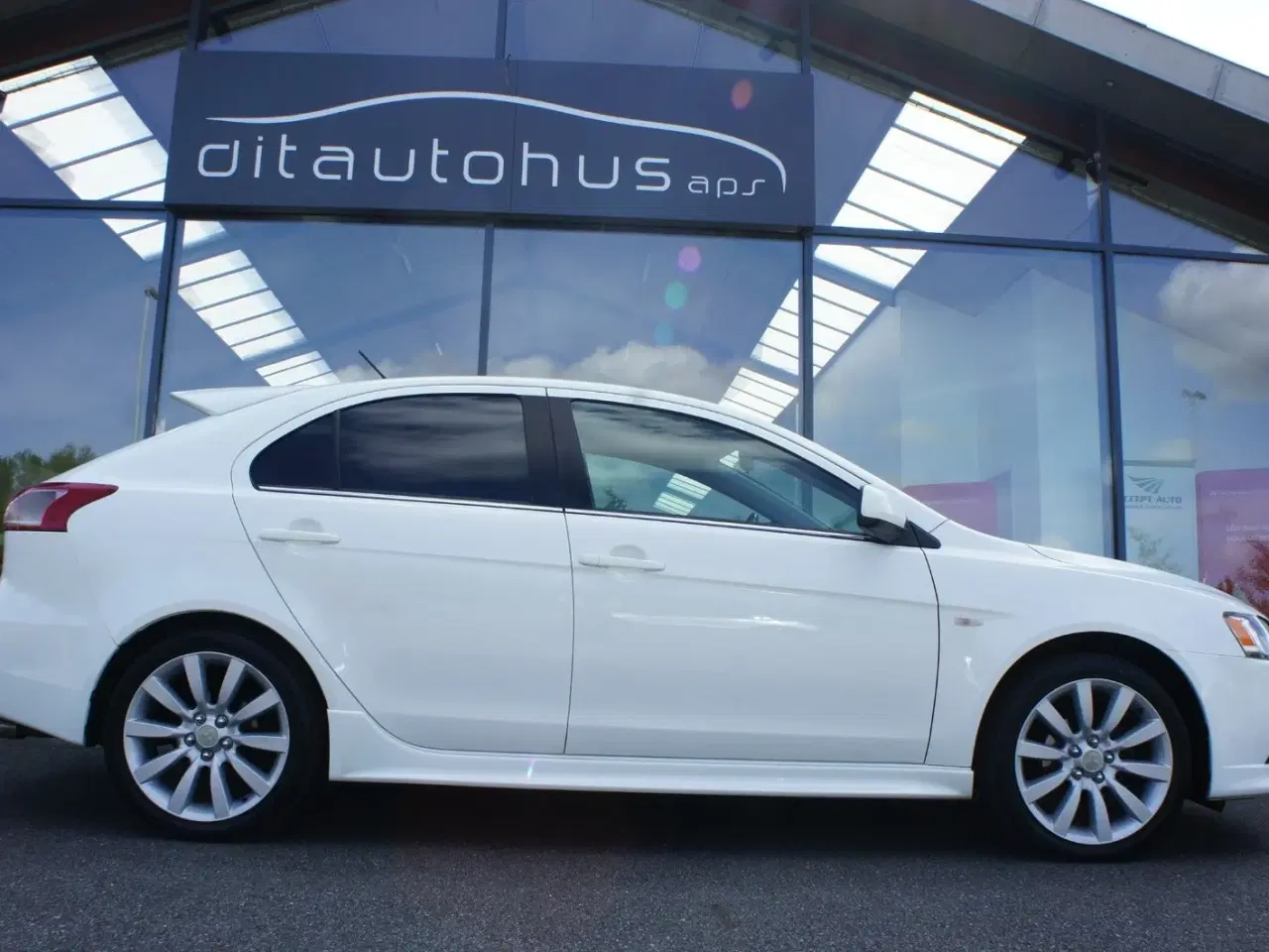 Billede 3 - Mitsubishi Lancer 1,8 Instyle SportBack