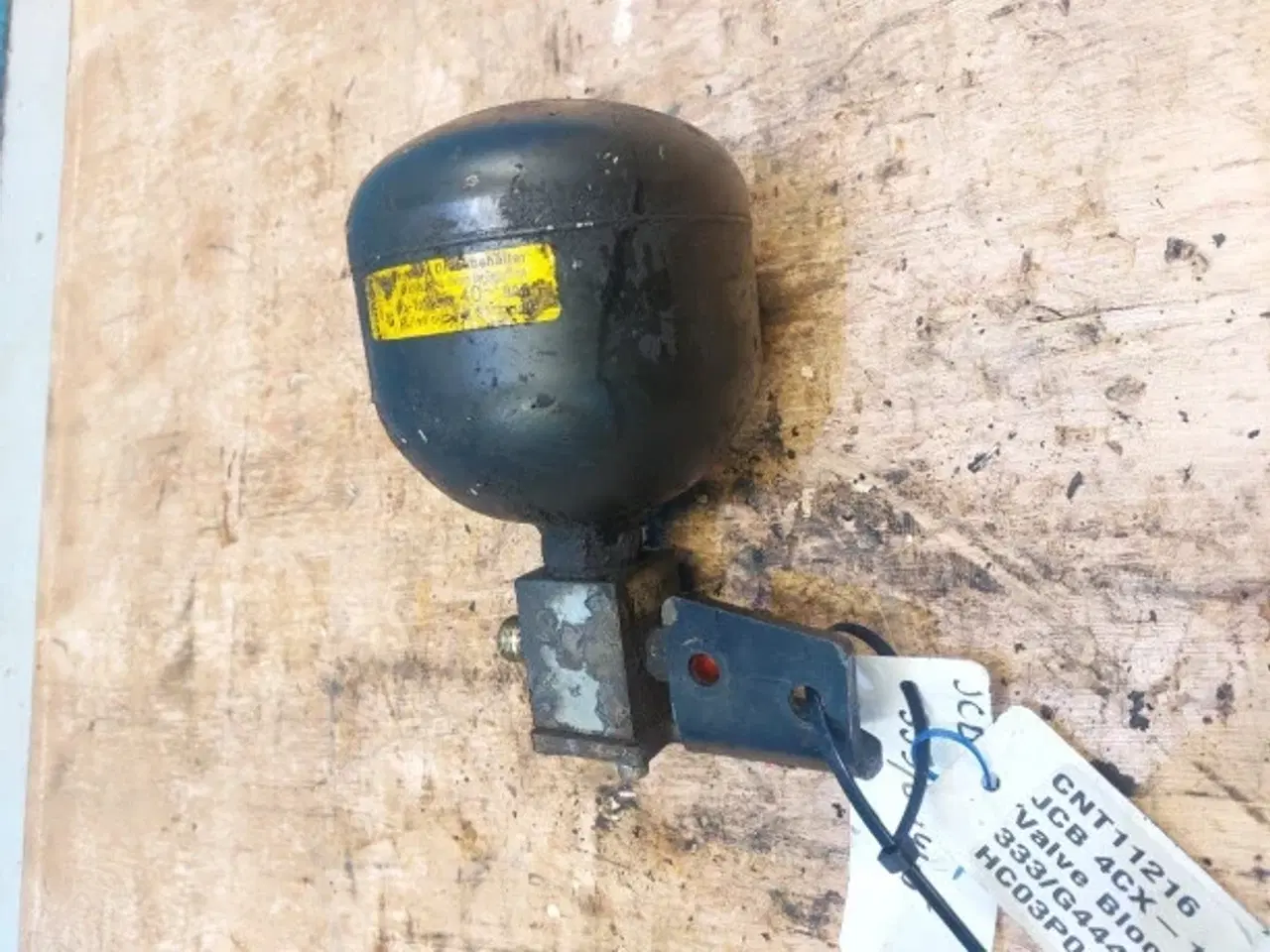 Billede 3 - JCB 4CX Ventilblok 333/G4445