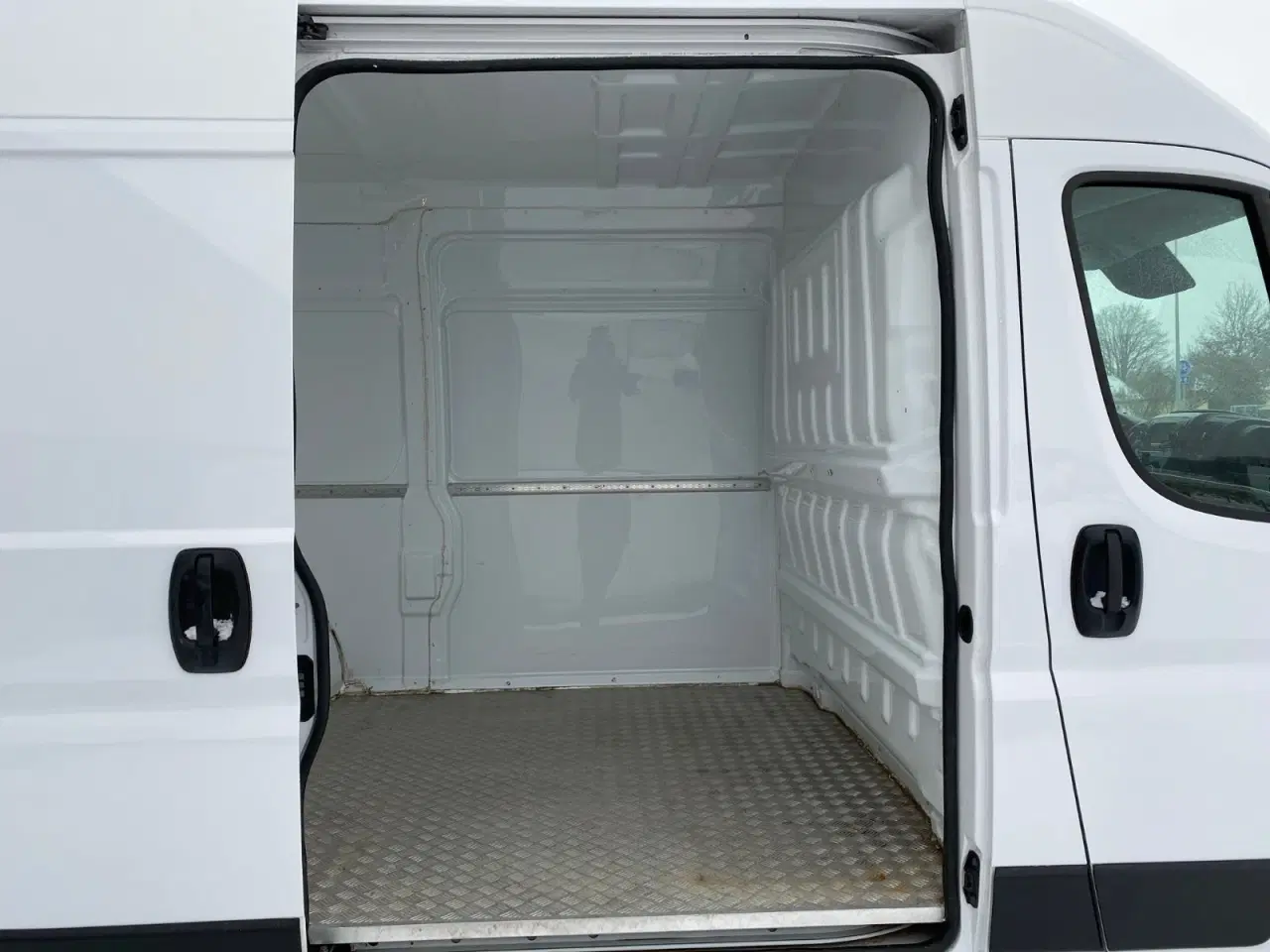 Billede 7 - Fiat Ducato 30 2,3 MJT 140 Kassevogn L2H2 Pro