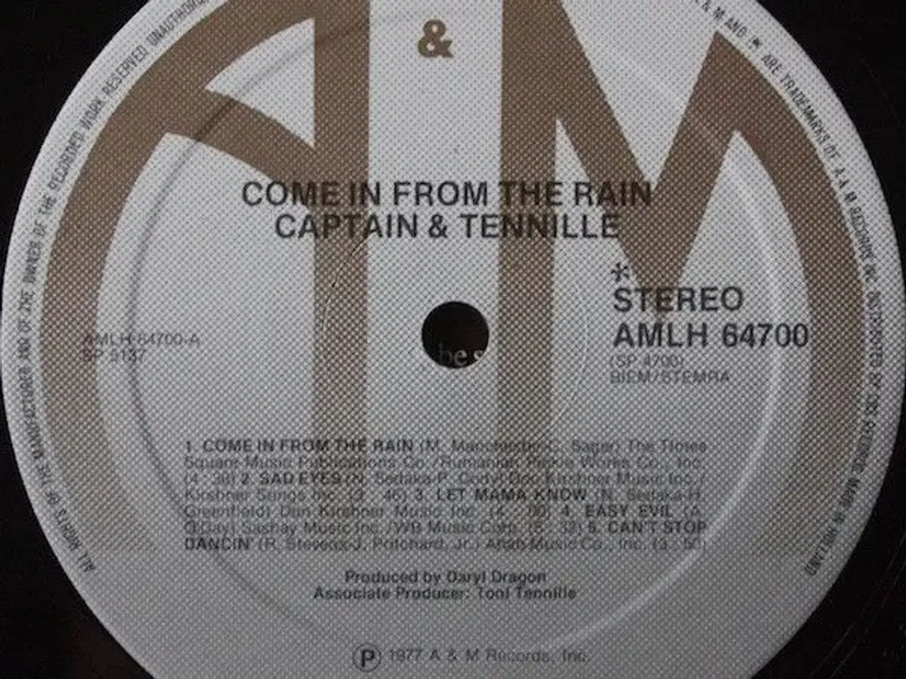Billede 3 - Captain & Tennille - Come In From The Ra