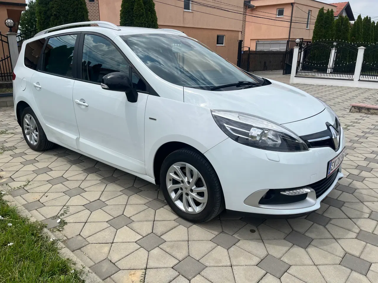 Billede 2 - 7 pers. Renault Grand Scenic fra 2015 Nysynet