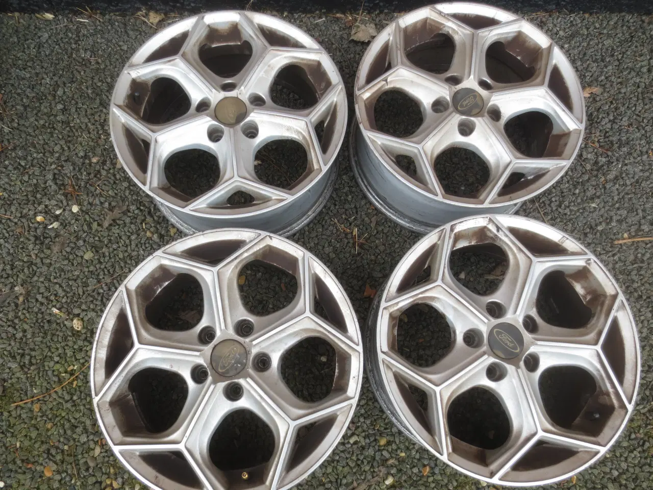 Billede 1 - 16 T Alu til Ford - Peugeot. 