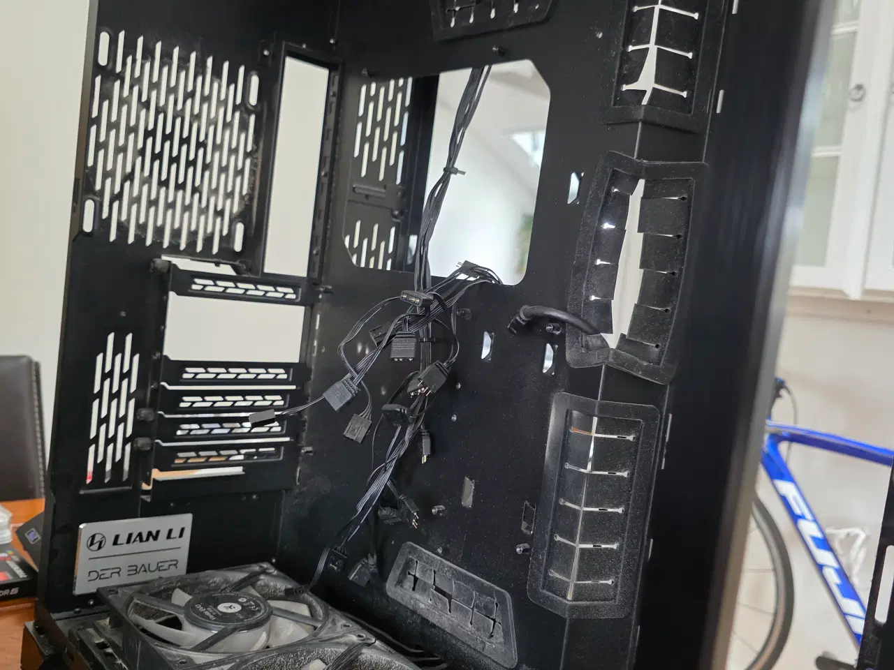 Billede 5 - Lian Li O11D XL ink. Køling og 1200w psu