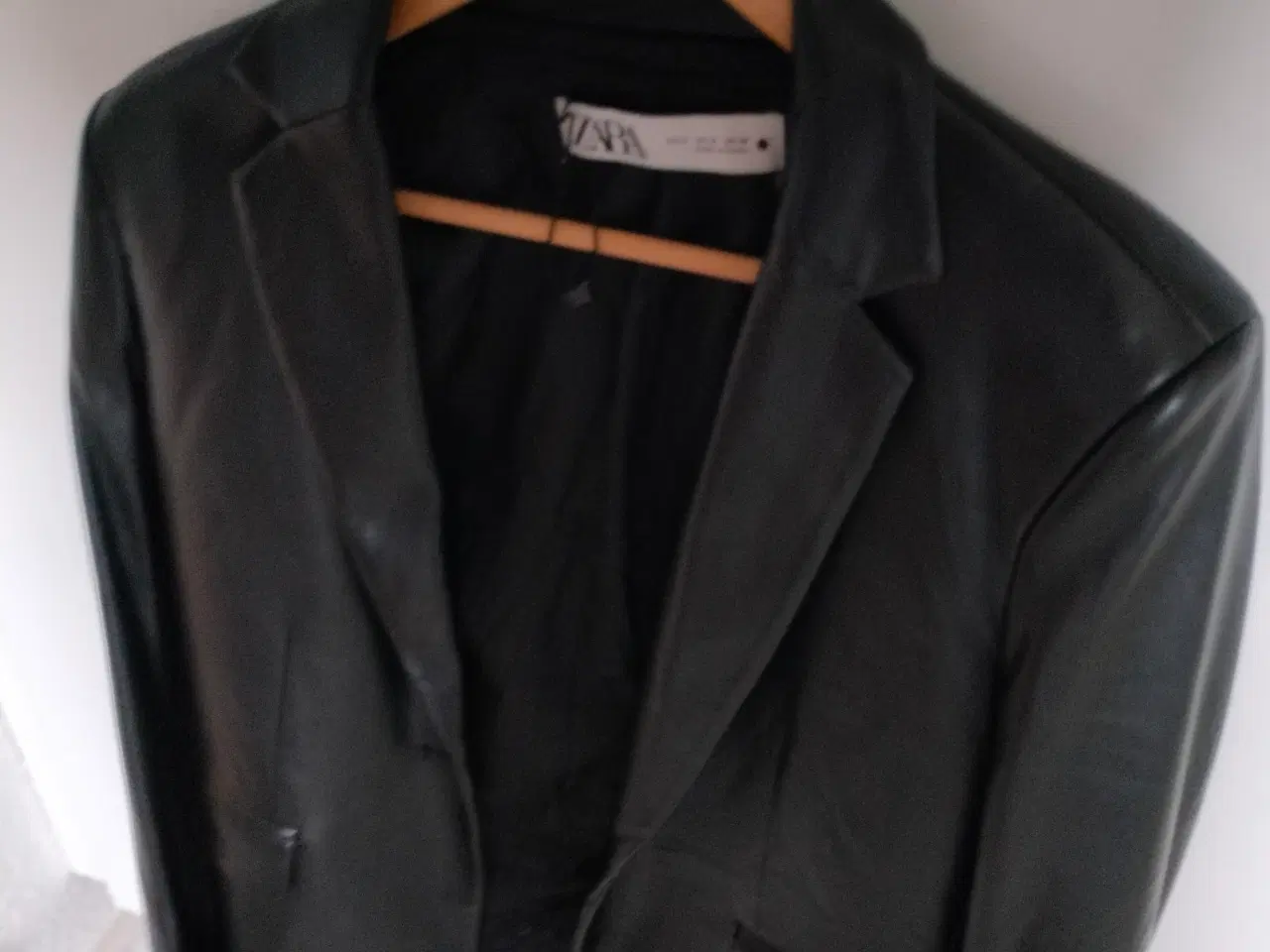 Billede 1 - Leder jakke fra Zara 