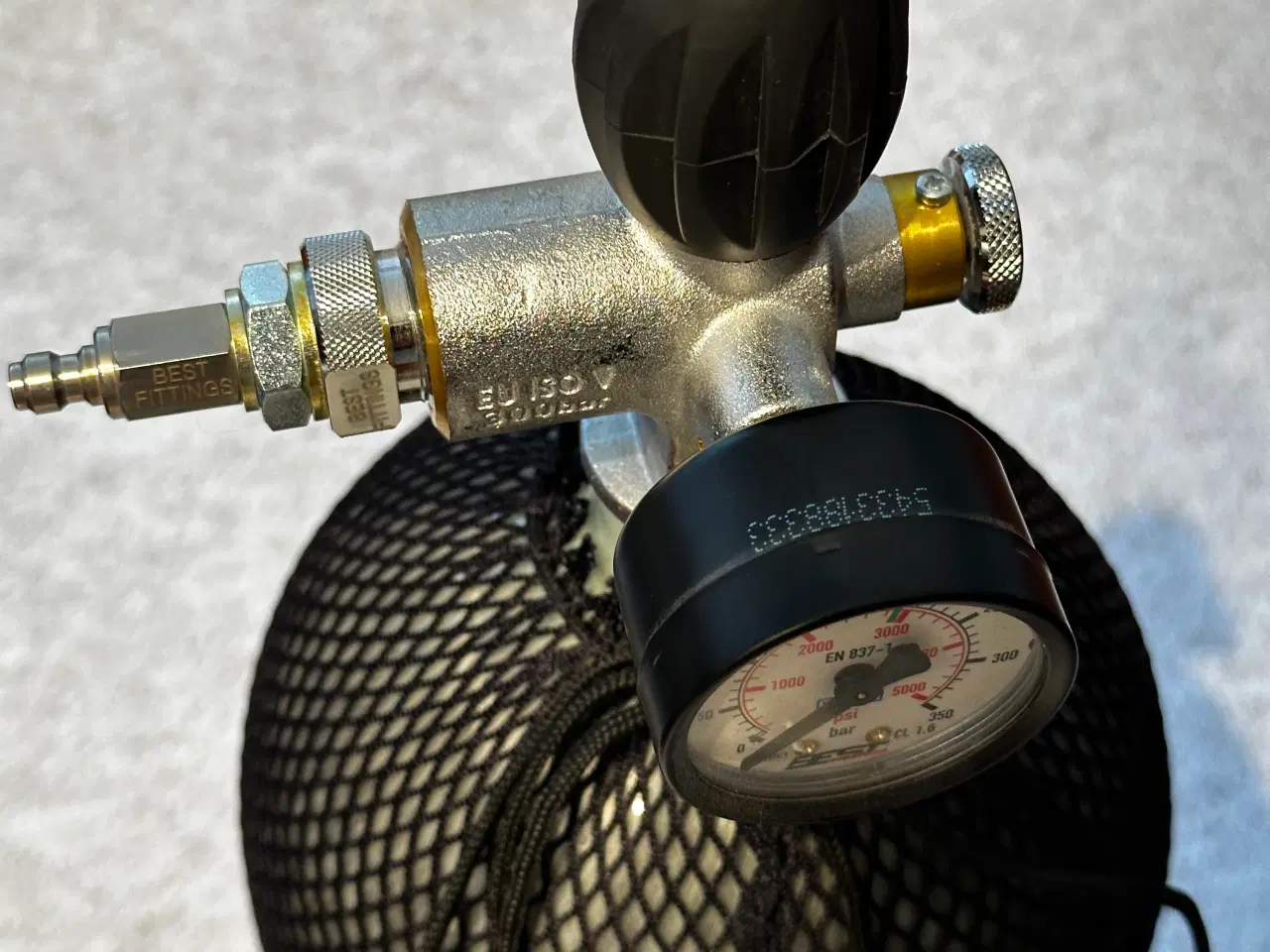 Billede 3 - 300 Bar Carbon Dykkerflaske 3L & 6.8L