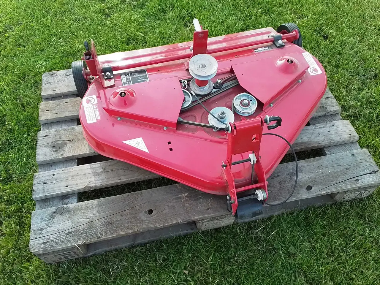 Billede 1 - Klippeskjold til whilhorse havetraktor