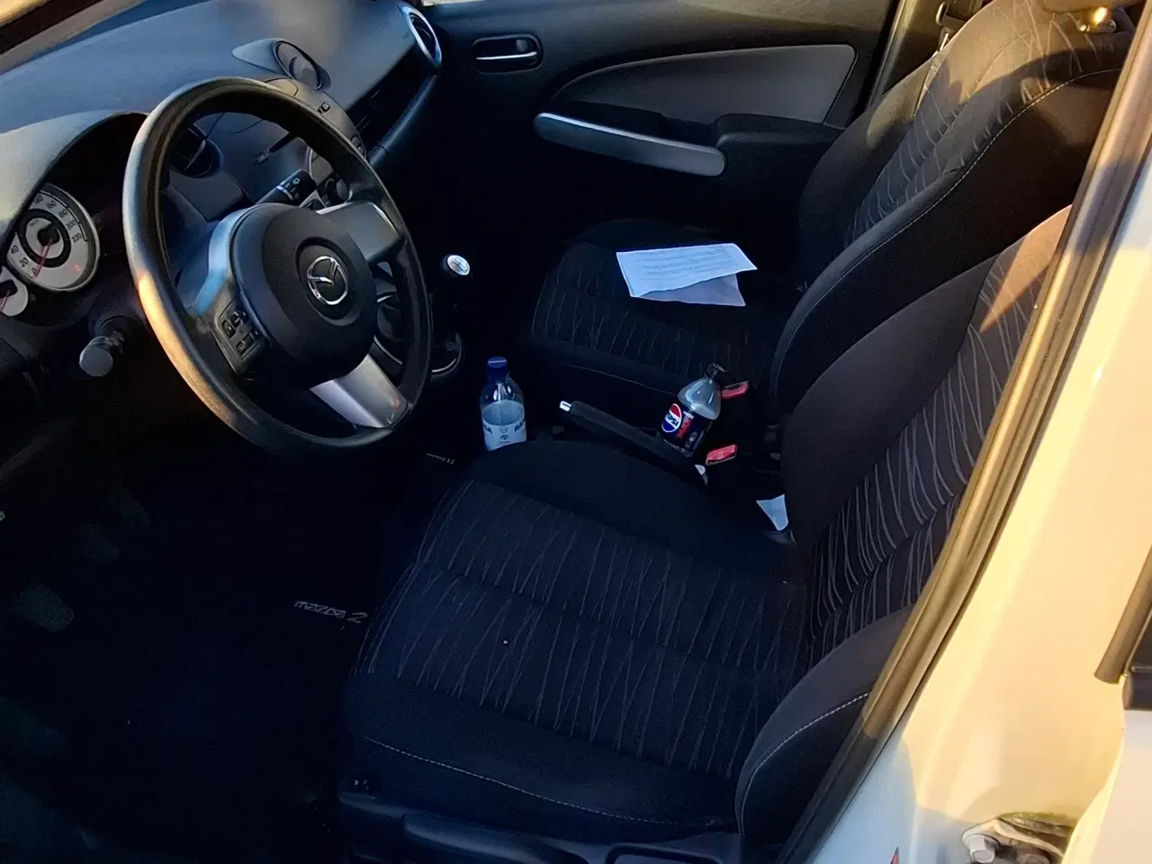 Billede 7 - Nysynet mazda 2